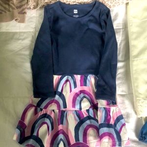 Beautiful lot of 4 T Dresses tea collection, Hanna Anderson, gap